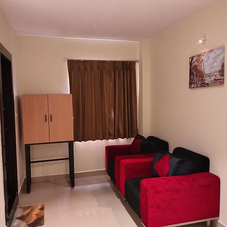 Hotel Blueearth Vizianagaram 外观 照片